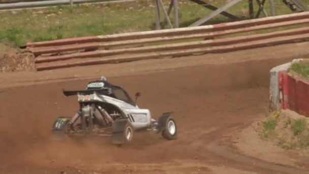 Auto Buggy Competitie Een Onverharde Weg Vechten Voor Eerste Plaats — Stockvideo