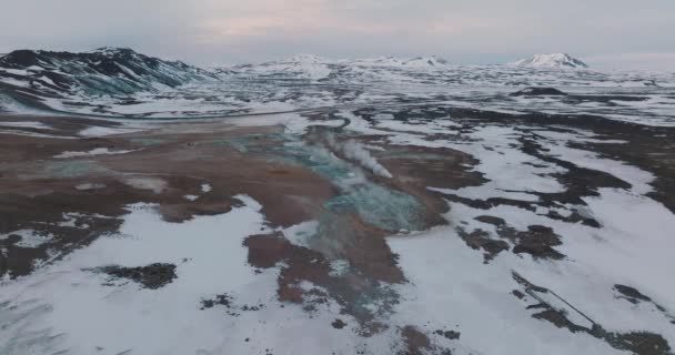 Hermoso Paisaje Islandia Las Aguas Termales Geotérmicas Namafjall Aérea — Vídeo de stock