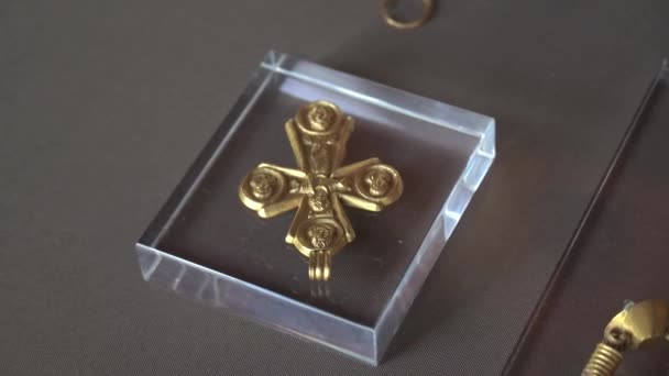 Croix Dans Musée Chrétien — Video