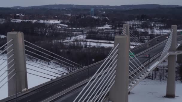 Tráfico Cruce Croix Puente Extradosado Que Conecta Minnesota Wisconsin — Vídeos de Stock
