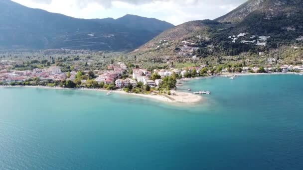 Zandstrand Stadsgezicht Van Nidri Het Eiland Lefkada Griekenland Luchtfoto — Stockvideo