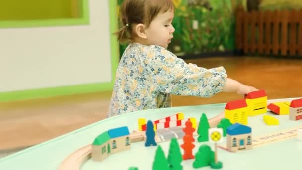 Adorable Girl Playing Toys Gyeonggi Children Museum Medium Shot — Vídeo de Stock