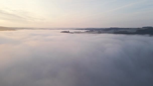 Heavy Fog Hanging Vast Valley Sunrise Aerial Fly Shot — 비디오