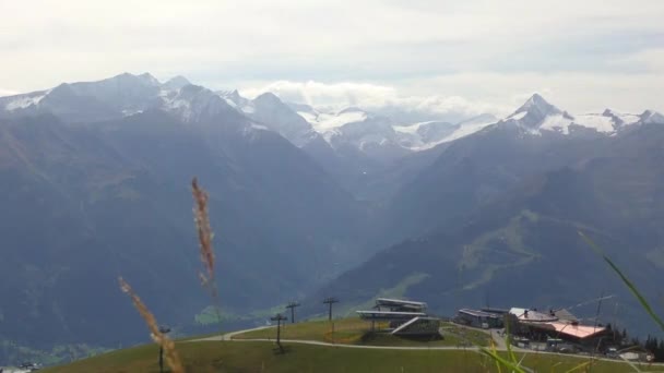 Timelapse Miradouro Alpes Austríacos Nuvens Rolando Sobre Montanhas Cobertas Neve — Vídeo de Stock