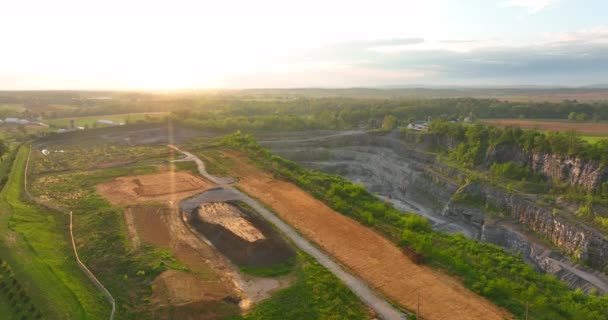 High Aerial Rising Shot Sunny Spring Day Sunlight Reflects Camera — Stock Video