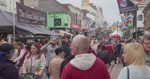 People Crowded Camborne Celebrate Trevithick Day Cornwall England Wide Shot — Stockvideo