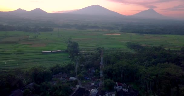 Small Town Central Java Indonesia Mountains Background Colorful Sunrise Aerial — Vídeos de Stock