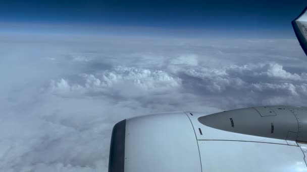 Vue Aérienne Lever Soleil Travers Fenêtre Avion Ligne Matin Vue — Video