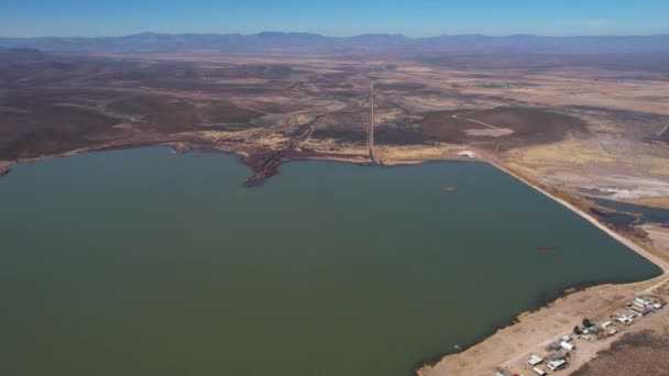 Balmorhea Gölü Teksas Abd Güneşli Bir Günde Rezervuarı Manzarası Drone — Stok video