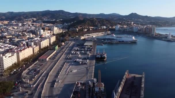 Trasmediterrnea Traghetto Attraccato Nel Porto Malaga Spagna Aereo — Video Stock