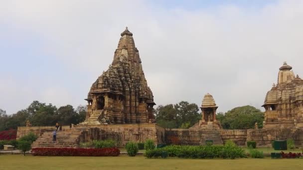 Kandariya Mahadev Temple Chitragupta Temple Panoramic Shot Khajuraho — Stock video