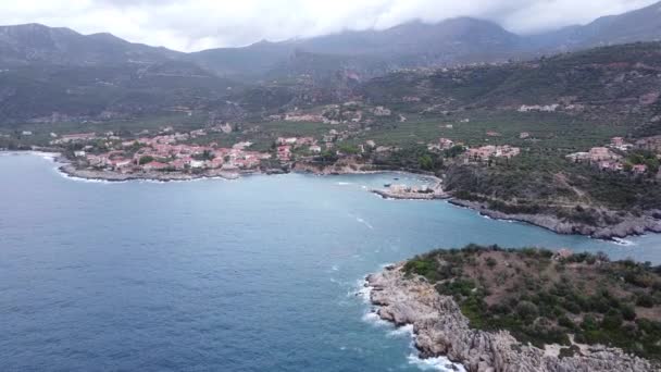 Ville Bord Mer Kardamyli Messénie Mani Péloponnèse Grèce Scenic Aerial — Video