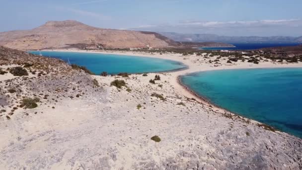 Playa White Sandy Paradise Isla Elafonisos Peloponeso Grecia Aérea — Vídeos de Stock