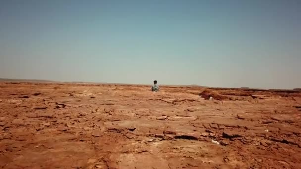 Travelers Africa Watching Hot Boiling Spring Danakil Depression Ethiopia Aerial — Video