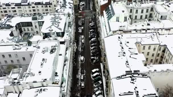 Vista Aérea Las Calles Nevadas Revelando Horizonte Varsovia Invierno Polonia — Vídeos de Stock
