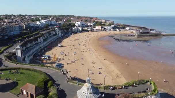 Broadstairs Kent Küstenstadt Und Strand Sonniger Tag Drohne Luftaufnahme — Stockvideo