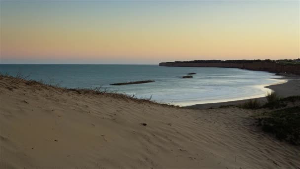 Vista Sul Mare Sulle Scogliere Sulle Dune Sabbia Tramonto Time — Video Stock