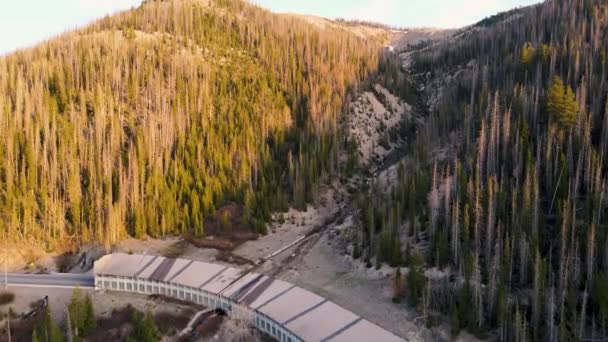 Drone Empurrando Para Sol Salpicado Sopé Rio Grande — Vídeo de Stock