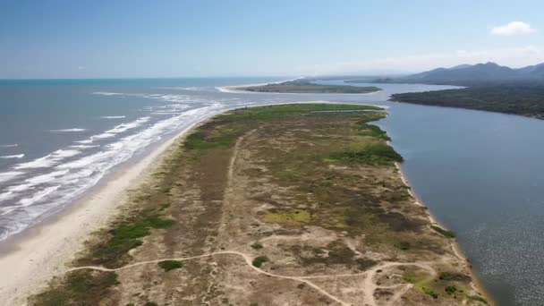 Meeting Waters Fresh Water River Salt Water Sea Estuary — Stock Video