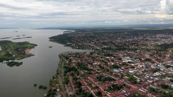 Vista Aérea Rio Tocantins Cidade Porto Nacional Tocantins Brasil Amazônia — Vídeo de Stock
