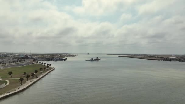 Aerial View Ferry Crossing Aransas Pass San Padre Port Aransas — Stock video