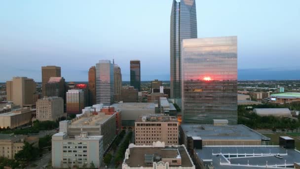 Aerial View Sunset Reflecting Office Building Windows Oklahoma City Royalty Free Stock Footage