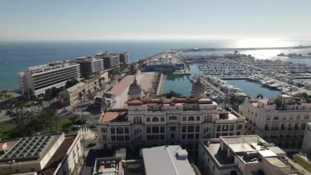 Letecký Pohled Alicante Krásným Přístavem Okouzlující Městskou Krajinou Španělsko — Stock video