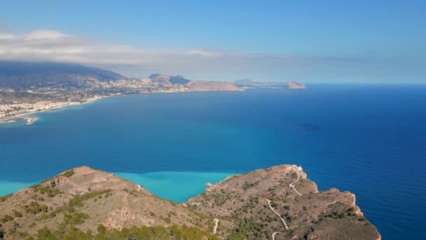 Uitzicht Vanuit Lucht Het Natuurpark Serra Gelada Met Turquoise Wateren — Stockvideo