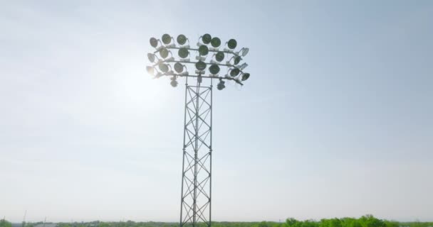 Stadion Sport Lights Shot Drone Circling Light Structure Powyżej Hali — Wideo stockowe