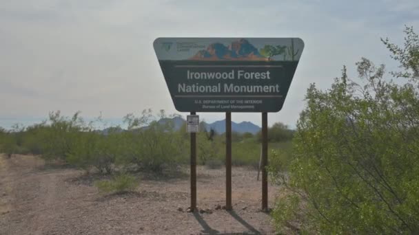 Ironwood Forest National Monument Entrance Sign Tucson Arizona — Stock Video