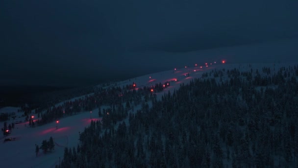 Luchtfoto Van Hellingen Met Speciale Winterverlichting Inari Saariselka Poolnacht Lapland — Stockvideo