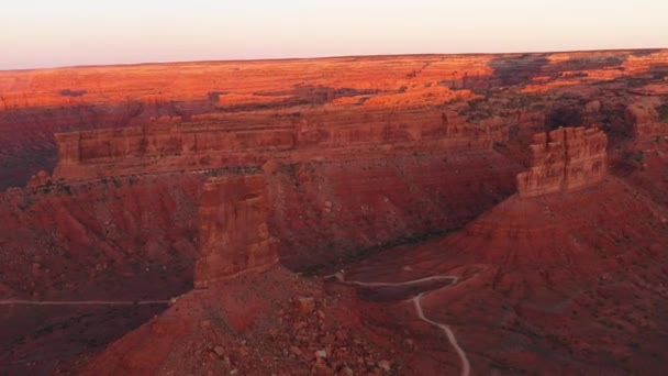Rode Rotsen Zandstenen Formaties Vallei Van Goden Utah Drone — Stockvideo