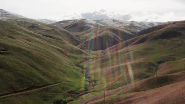 Aerial Panoramic View Green Mountains Sun Flare Shining Clouds — Vídeos de Stock