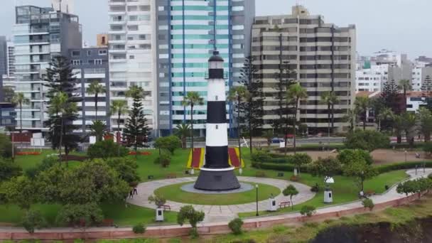 Peru Lima Nın Miraflores Bölgesindeki Bir Deniz Fenerinin Insansız Hava — Stok video