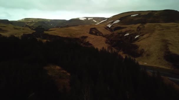 Luftaufnahme Eines Flusses Der Durch Das Isländische Hochland Fließt Auf — Stockvideo