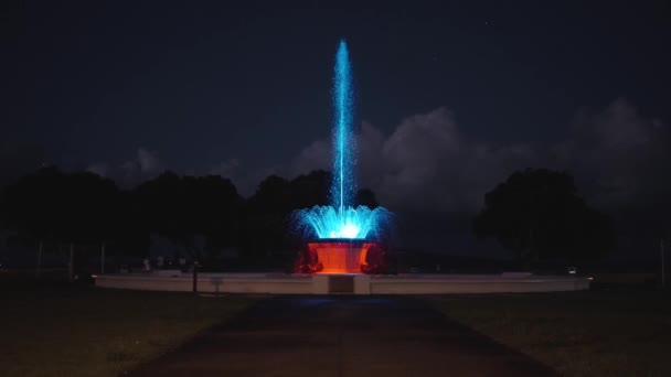 Фонтан Місійній Бухті Міста Аукленд Нова Зеландія Вночі Світлом — стокове відео