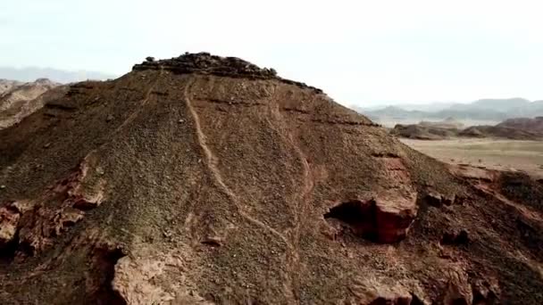 Arka Planında Sıcak Bir Yaz Gününde Srail Güneyindeki Timna Park — Stok video