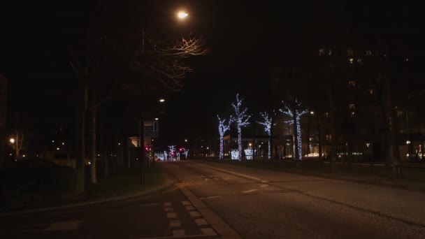 Office Looking Building Dark Evening City United Kingdom — Stock Video