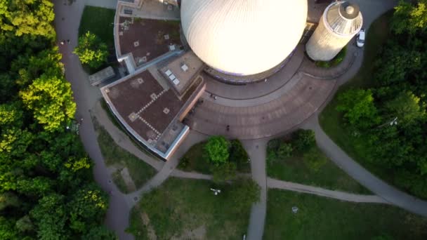 Brgeramt Prenzlauer Berg Direkt Zeiss Planetariumreibungsloser Rundflug Kippt Drohnenstandort Berlin — Stockvideo
