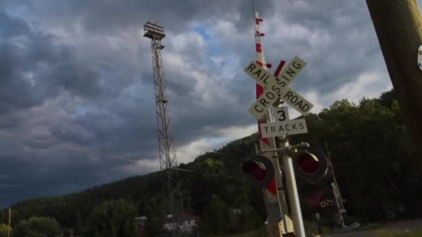 Abandon Railroad Sign Video — Vídeo de Stock