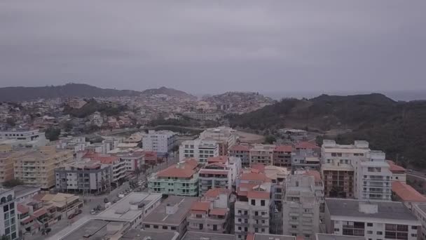 Image Cinématographique Aérienne Réalisée Avec Drone Sur Une Belle Ville — Video