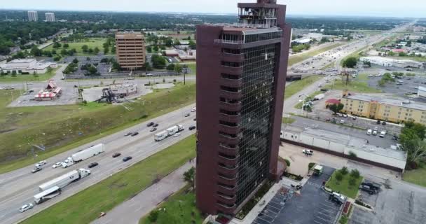 Aerial View Tornado Damage Remington Tower Tulsa Oklahoma August 2017 — Stok Video