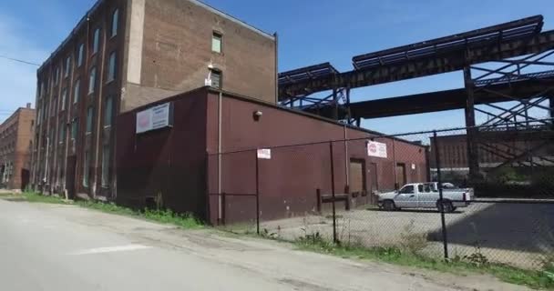 Stabilied Car Mounted Sliding Shot Inner City Saint Louis — Stockvideo