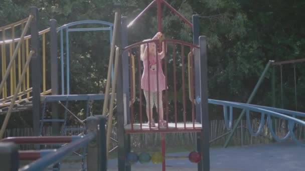 Wide Shot Year Old Girl Pink Playing Structure Playground — Wideo stockowe