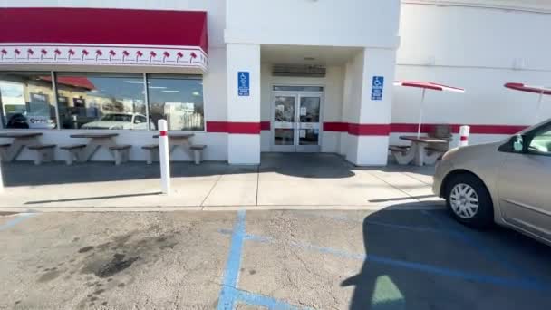 Out Burger Restaurant Entrance Employee Comes Out Deliver Food Order — Stock video