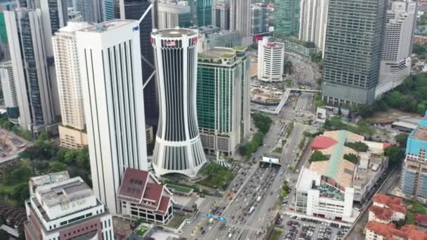 Panorama Ditembak Menangkap Berat Perdagangan Pada Sibuk Jln Tun Razak — Stok Video