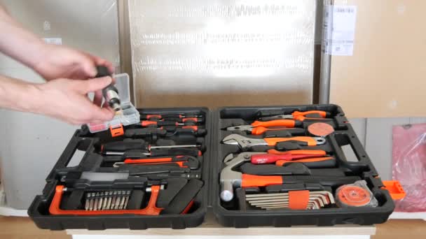 Handyman Looking Correct Screwdriver Tool Box — Vídeos de Stock