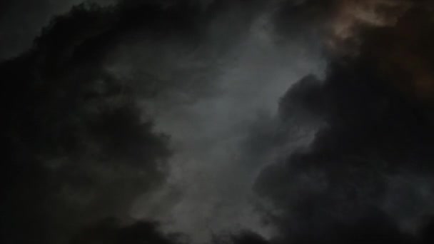 Nuages Sombres Dans Ciel Sombre Avec Orage — Video