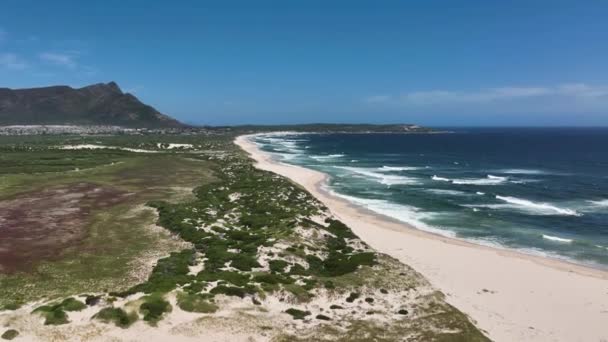 Beautiful Aerial Drone Shot Hermanus Lagoon South Africa — 비디오