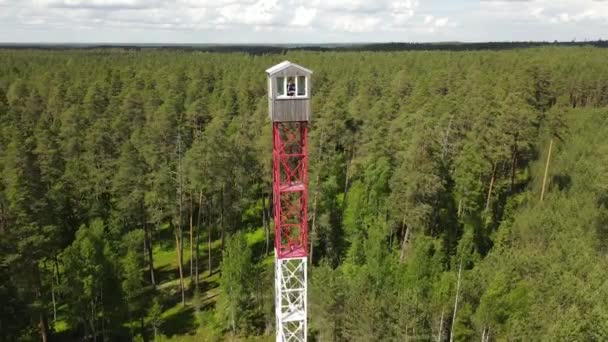 Tour Guet Dans Les Bois Tour Feu Dans Les Bois — Video